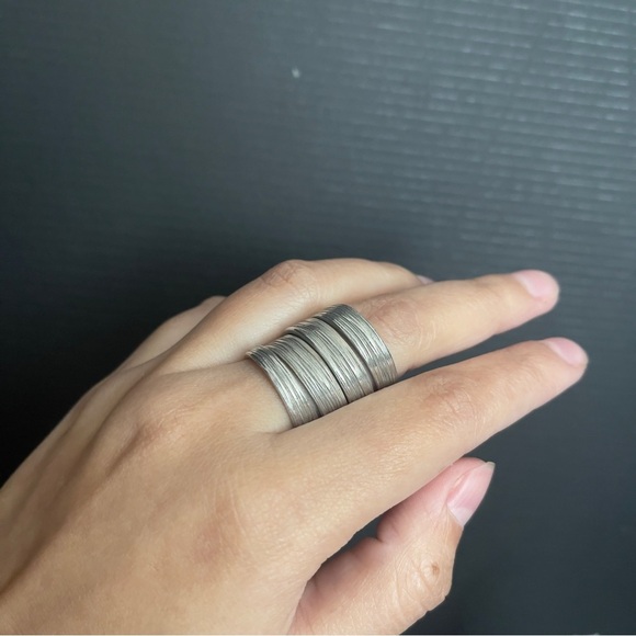 Jewelry - Very Heavy Sterling Silver Unmarked But Tested Twisted Ring Size 7.5
